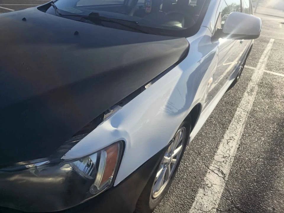 2012 Mitsubishi Lancer 9th Gen - Image 9 of 12
