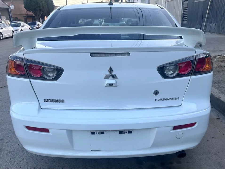 2012 Mitsubishi Lancer 10th Gen - Image 10 of 15