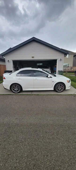 2012 Mitsubishi Lancer Evolution X 9th Gen - Image 2 of 11