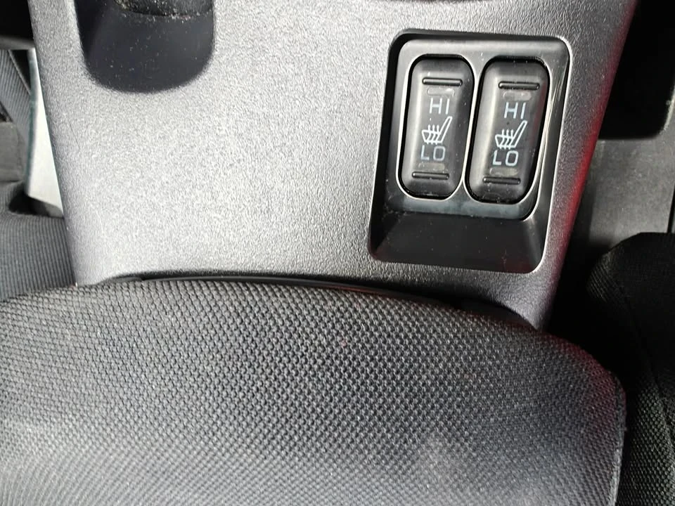 2012 Mitsubishi Lancer 8th Gen - Image 8 of 10