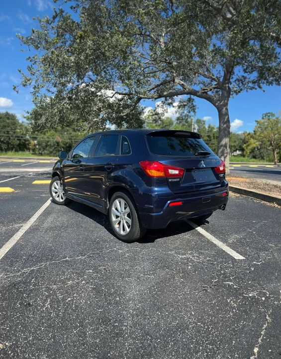 2012 Mitsubishi Outlander - Image 6 of 14