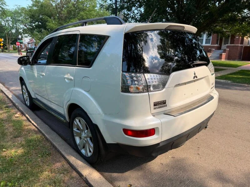 2012 Mitsubishi Outlander - Image 6 of 19