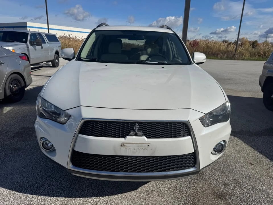 2012 Mitsubishi Outlander - Image 4 of 5
