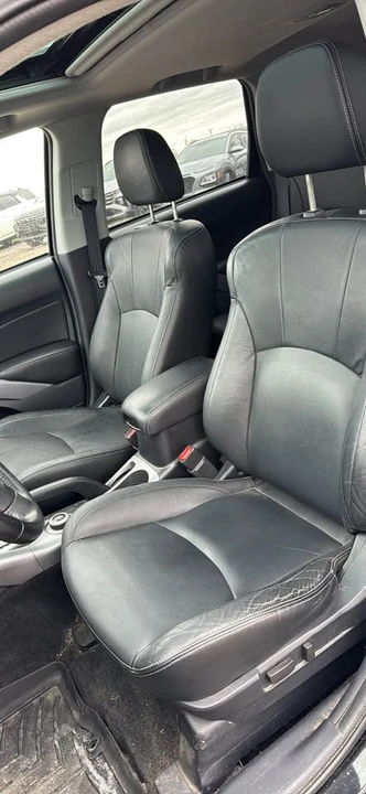 2012 Mitsubishi Outlander - Image 11 of 20