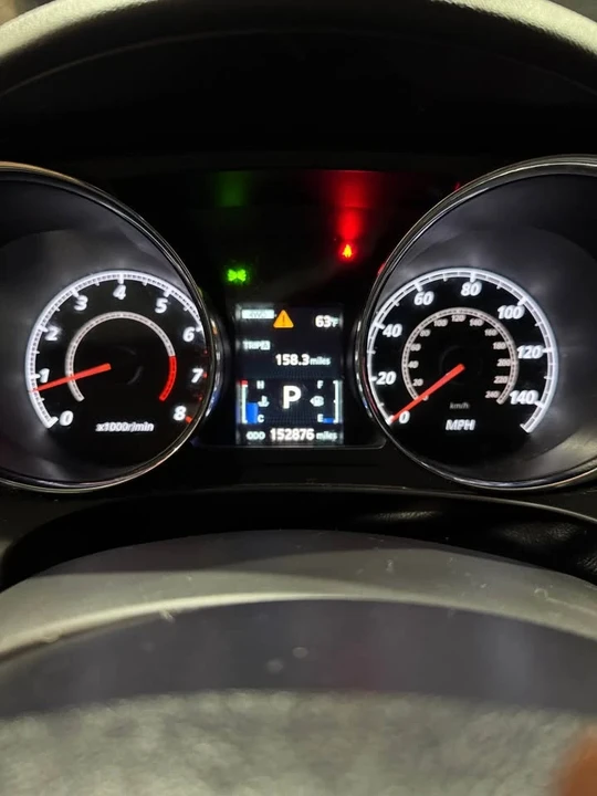 2012 Mitsubishi Outlander - Image 10 of 10
