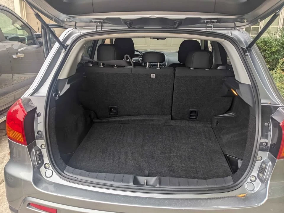 2012 Mitsubishi Outlander - Image 7 of 8