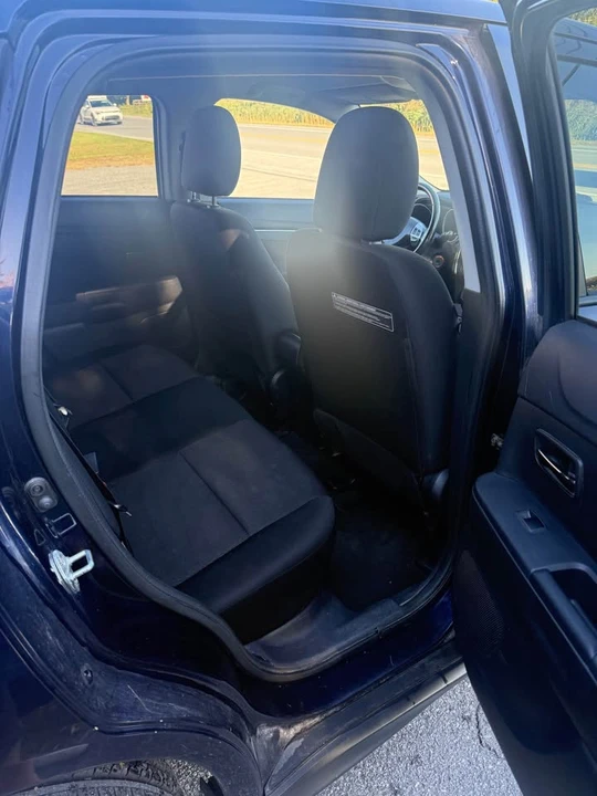 2012 Mitsubishi RVR - Image 7 of 11