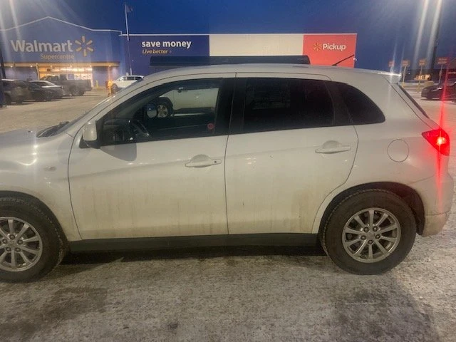 2012 Mitsubishi RVR - Image 9 of 17
