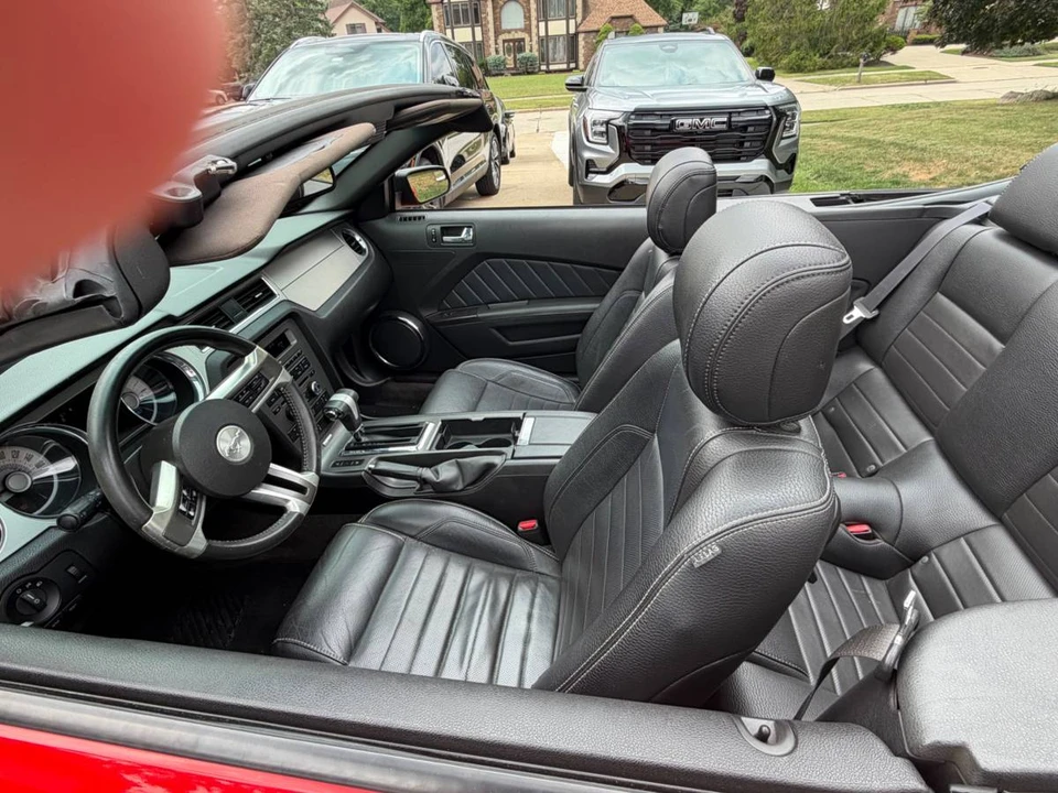 2012 Ford S197 Mustang - Image 3 of 6