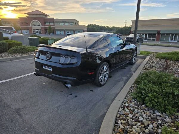 2012 Ford S197 Mustang - Image 3 of 10