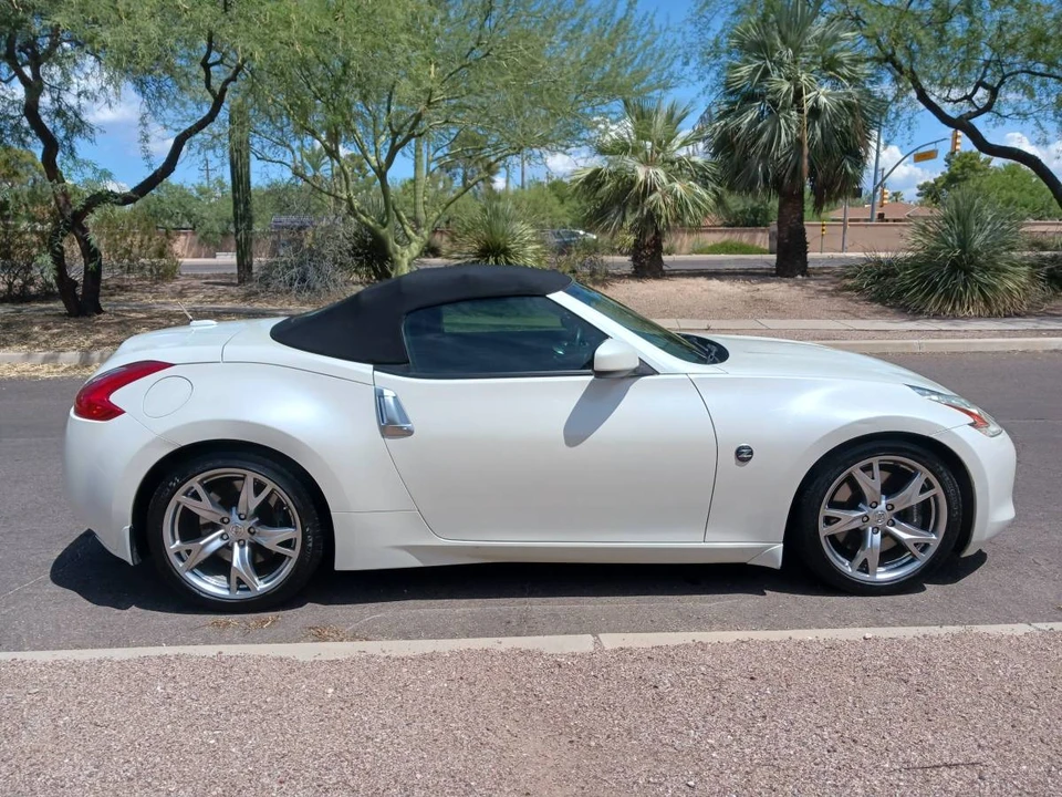 2012 Nissan 370Z 6th Gen - Image 5 of 10
