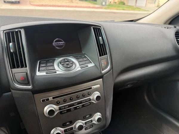 2012 Nissan Maxima 7th Gen - Image 14 of 31