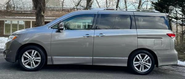 2012 Nissan Quest - Image 3 of 21
