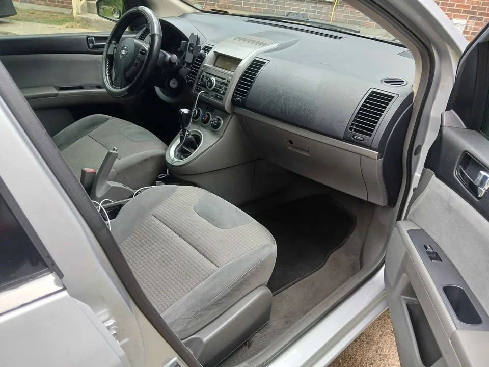 2012 Nissan Silvia - Image 9 of 10
