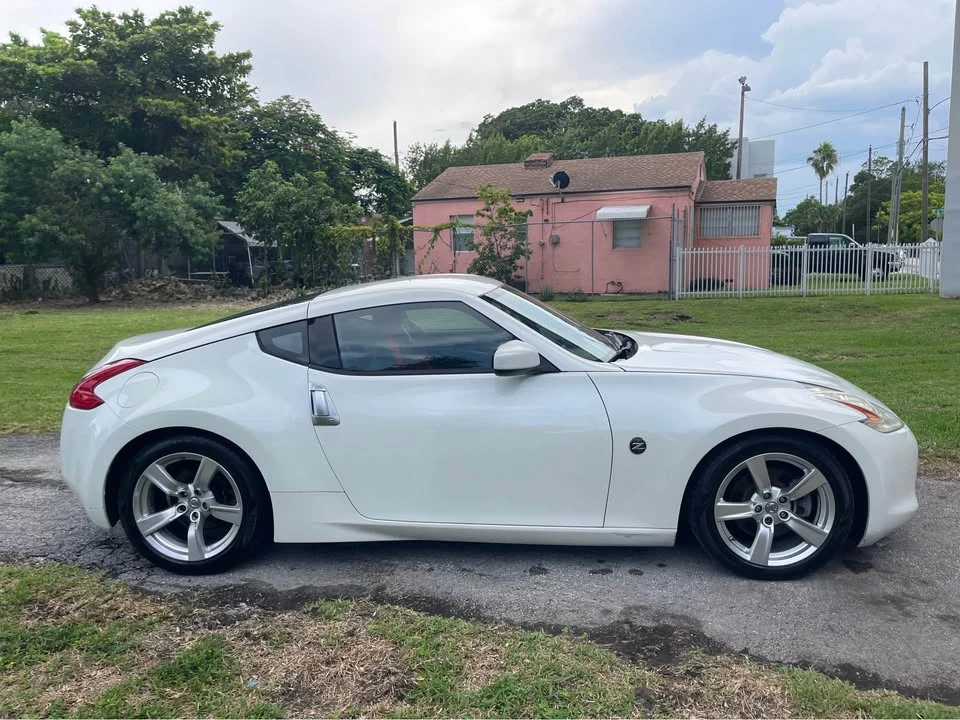 2012 Nissan 370Z 6th Gen - Image 5 of 16