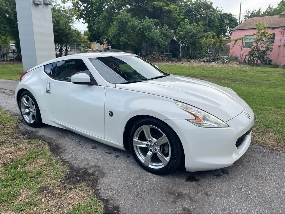 2012 Nissan 370Z 6th Gen - Image 4 of 16