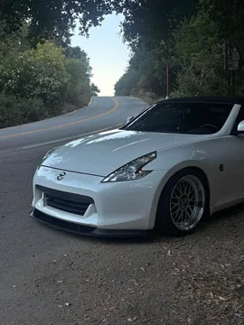 2012 Nissan 370Z Roadster 2D