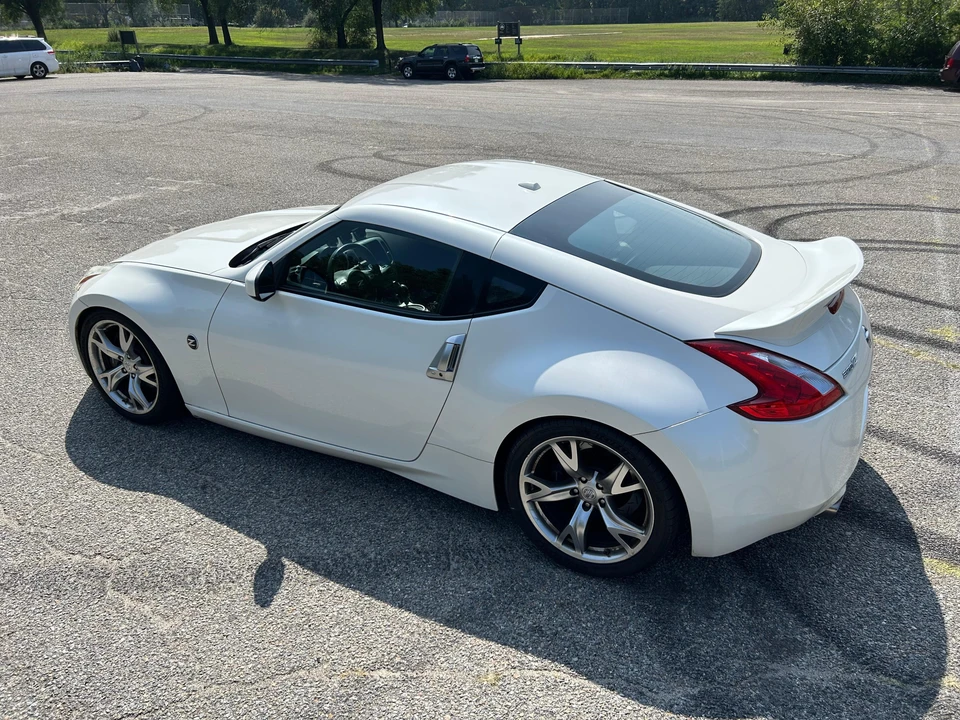 2012 Nissan 370Z 6th Gen - Image 15 of 31