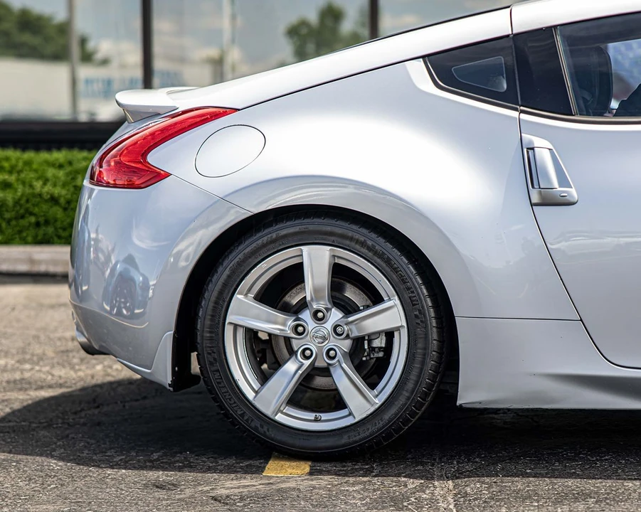 2012 Nissan 370Z 6th Gen - Image 11 of 31