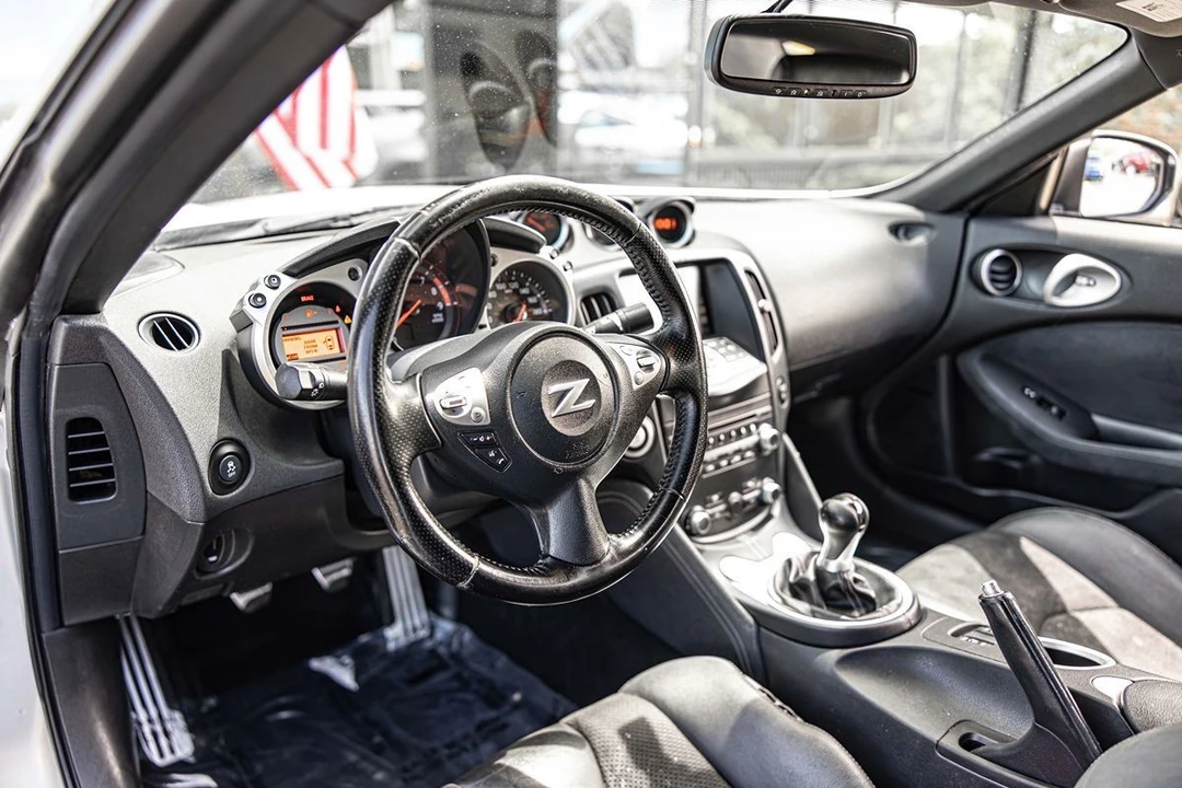 2012 Nissan 370Z 6th Gen - Image 18 of 31