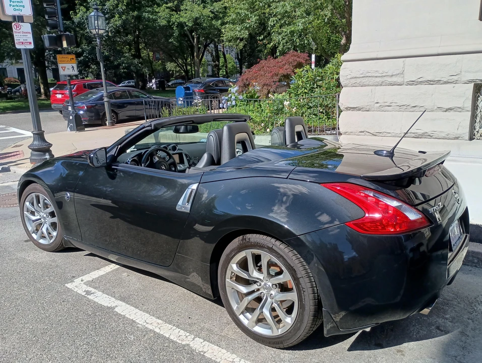 2012 Nissan 370Z 6th Gen - Image 8 of 31