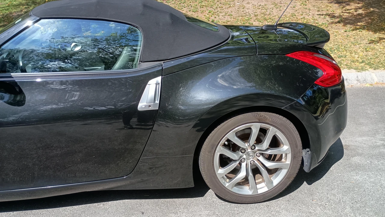 2012 Nissan 370Z 6th Gen - Image 27 of 31