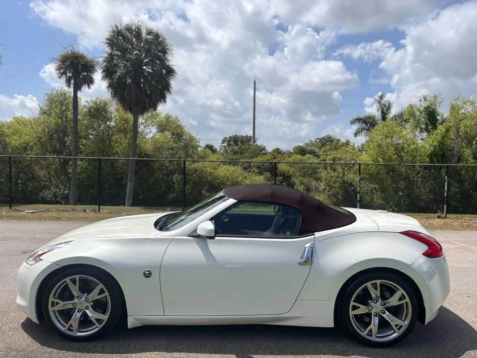 2012 Nissan 370Z 6th Gen - Image 4 of 12