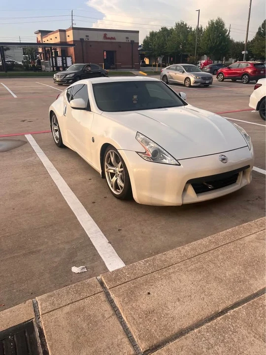 2012 Nissan 370Z 6th Gen - Image 2 of 3