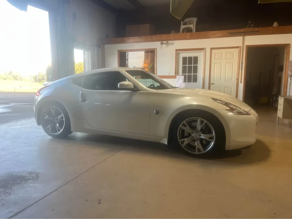 2012 Nissan 370Z 6th Gen - Image 4 of 10