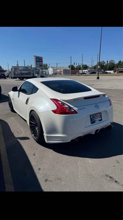 2012 Nissan 370Z 6th Gen - Image 4 of 5