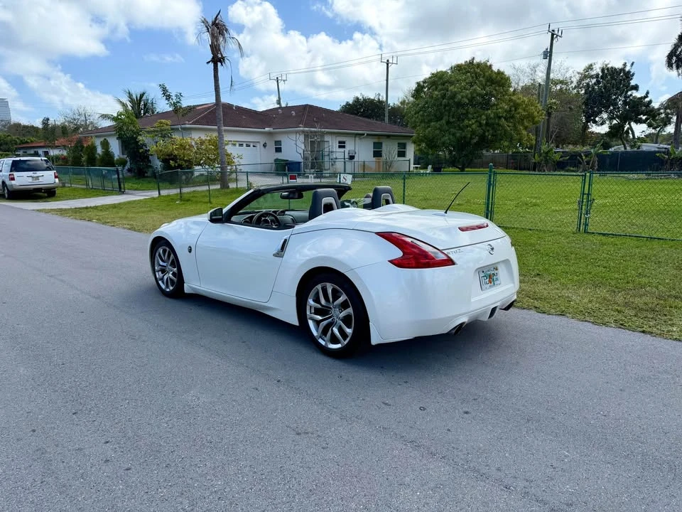 2012 Nissan 370Z 6th Gen - Image 7 of 11