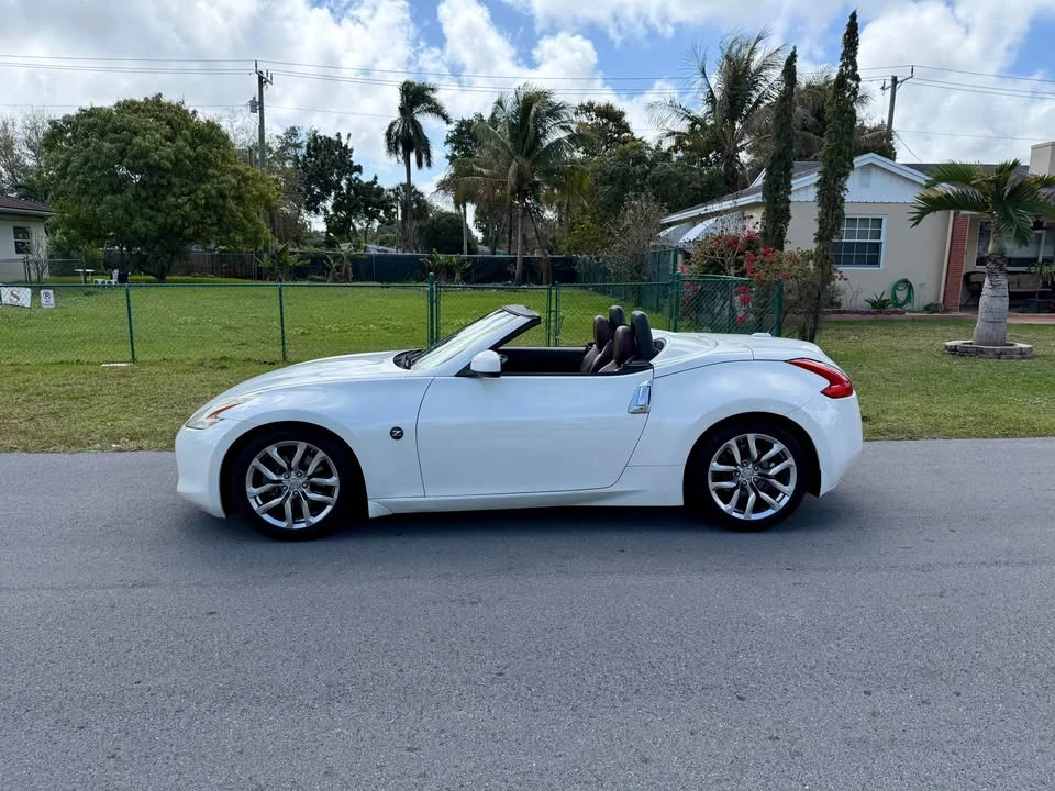 2012 Nissan 370Z 6th Gen - Image 8 of 11