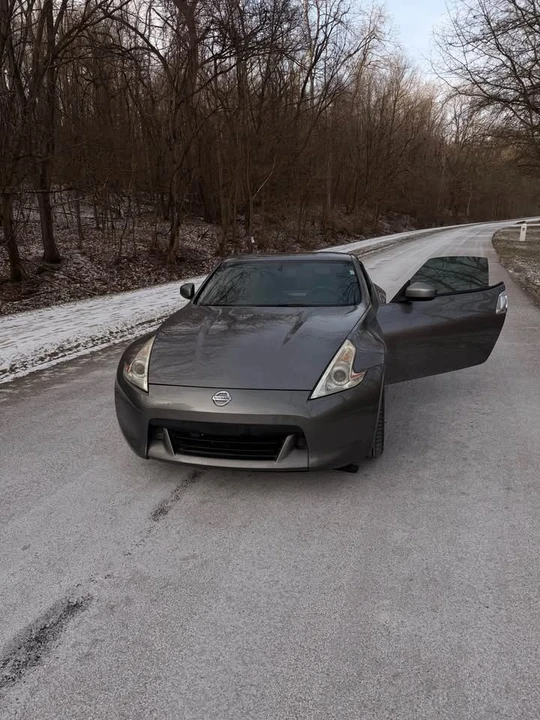 2012 Nissan 370Z 6th Gen - Image 4 of 6