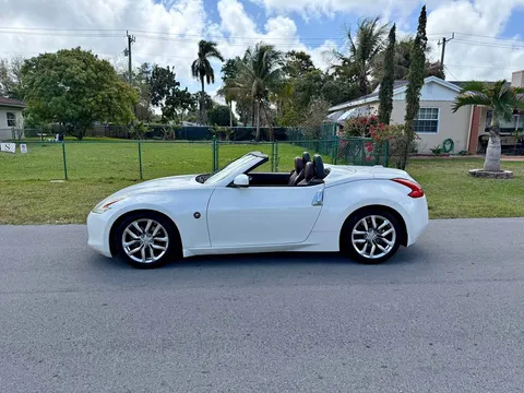 2012 Nissan 370Z Sport Touring Roadster