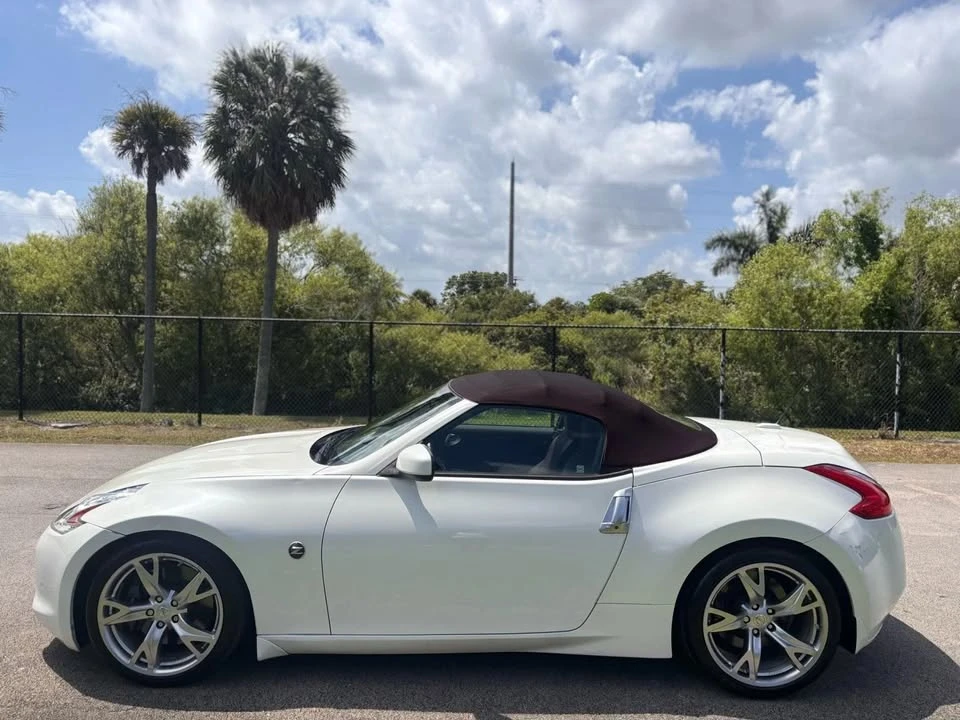 2012 Nissan 370Z 6th Gen - Image 9 of 14
