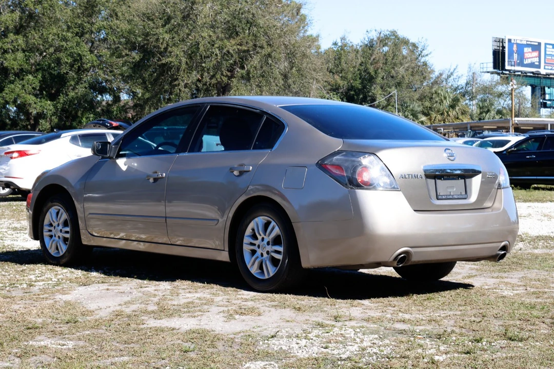 2012 Nissan Altima 4th Gen - Image 5 of 12