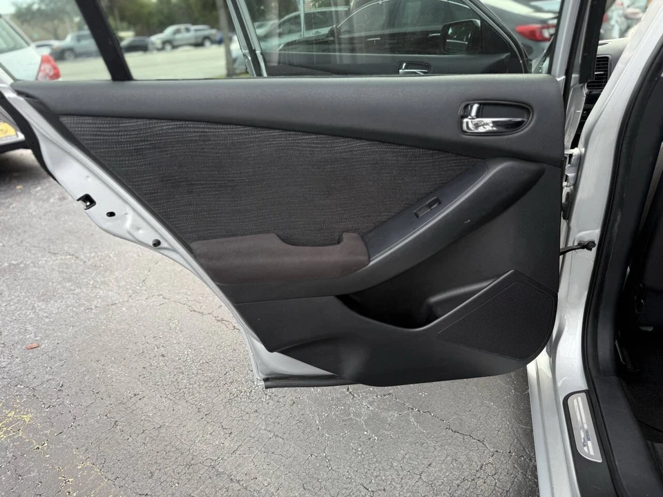 2012 Nissan Altima 4th Gen - Image 17 of 21
