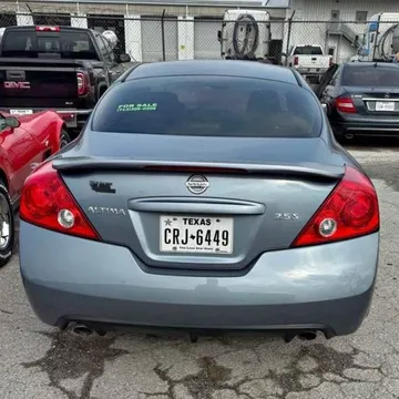 2012 Nissan Altima 2.5 S Coupe 2D