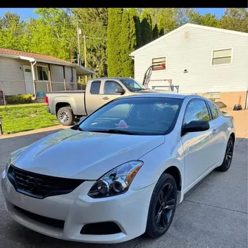 2012 Nissan Altima 2.5 S Coupe 2D