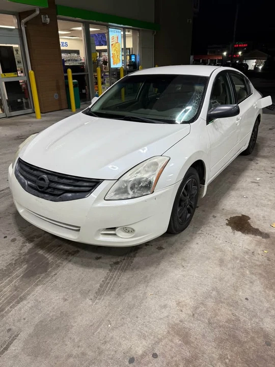 2012 Nissan Altima 4th Gen - Image 2 of 5