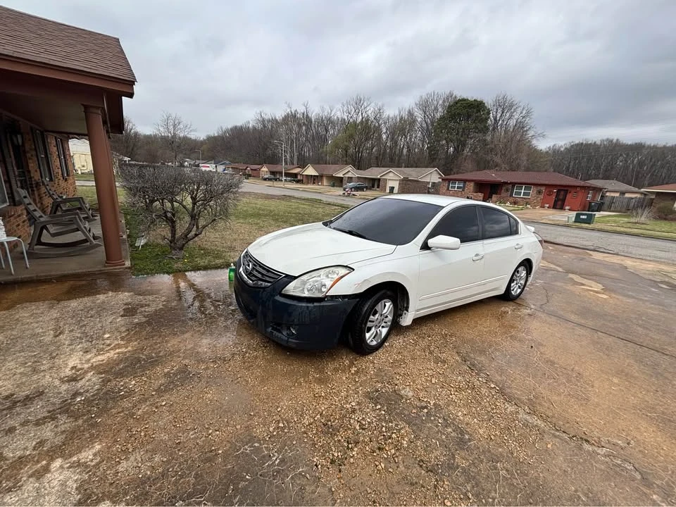 2012 Nissan Altima 4th Gen - Image 2 of 4