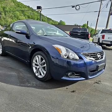 2012 Nissan Altima 3.5 SR Coupe