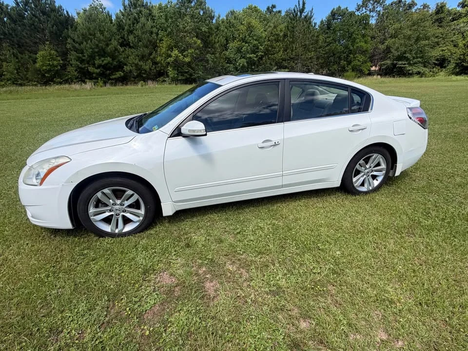 2012 Nissan Altima 4th Gen - Image 2 of 17