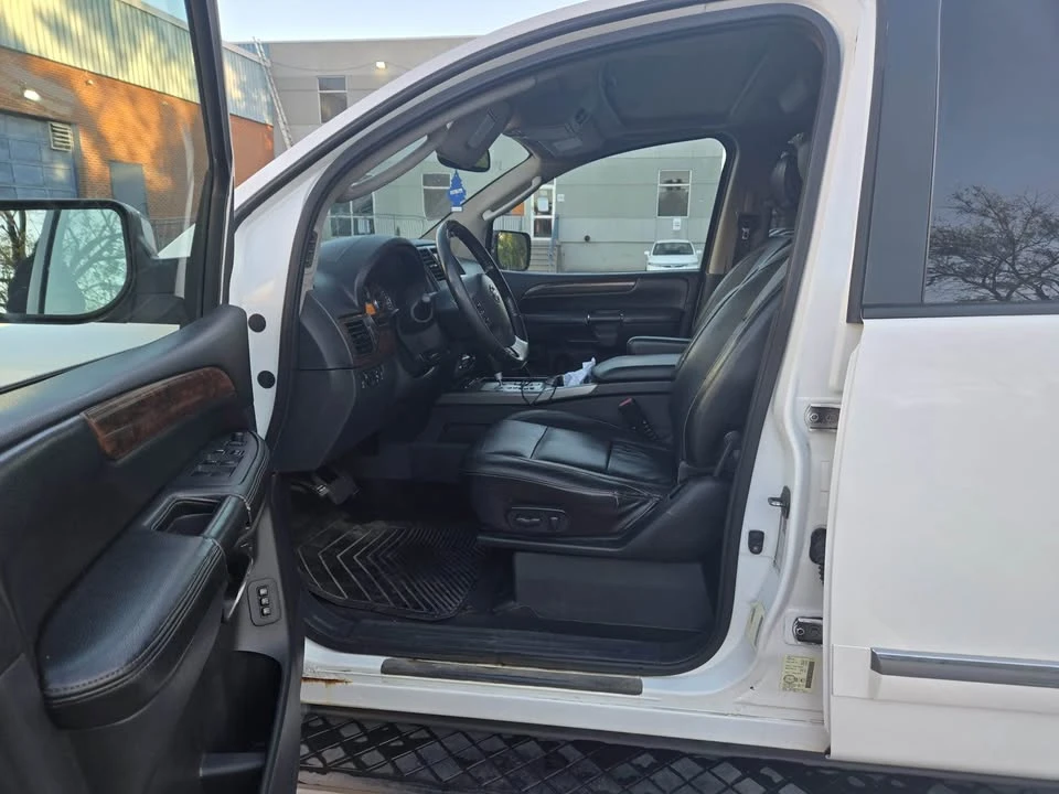 2012 Nissan Armada - Image 10 of 11