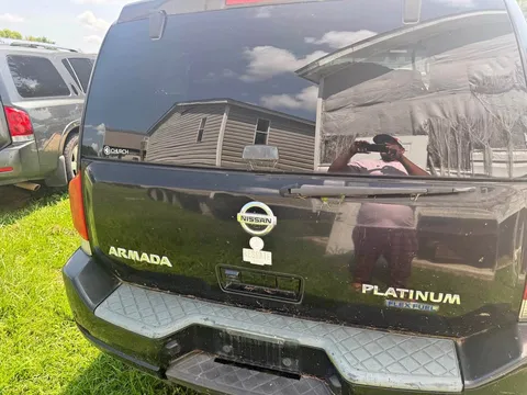2012 Nissan Armada