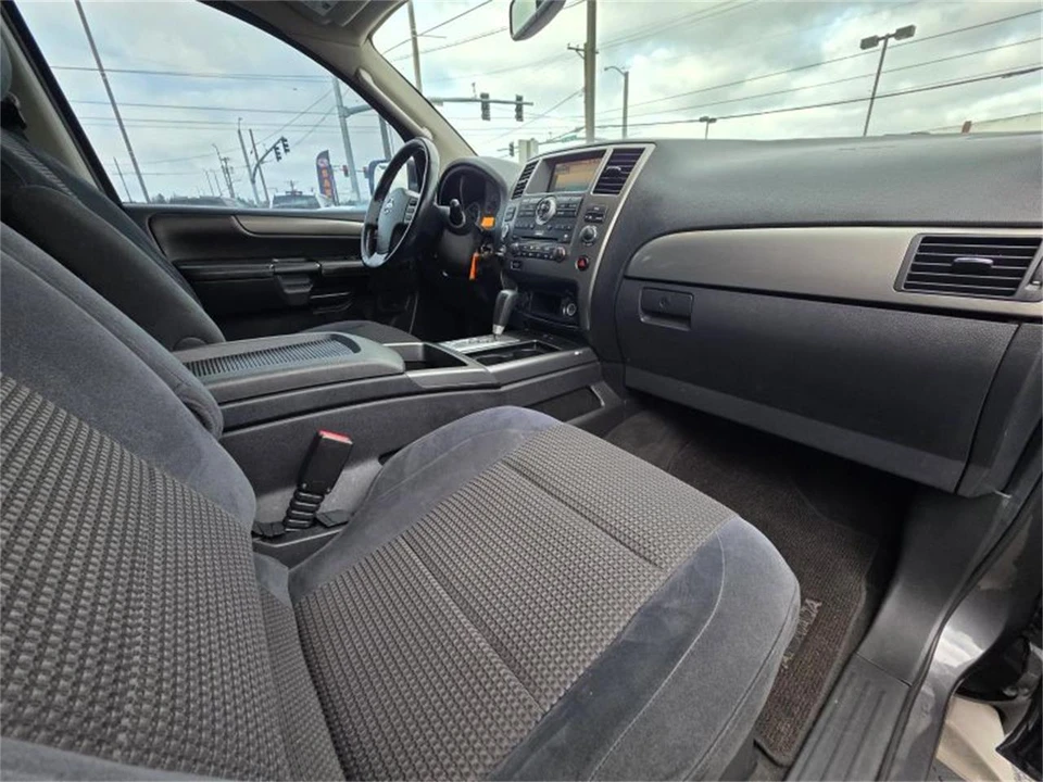 2012 Nissan Armada - Image 15 of 23