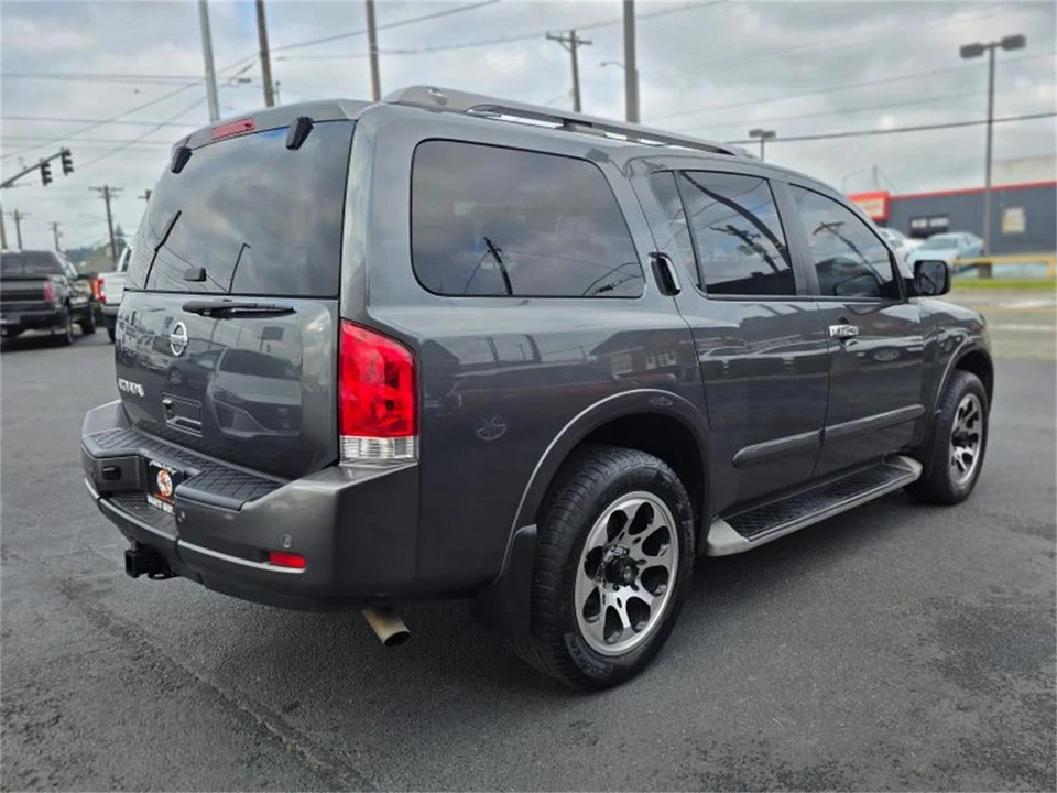 2012 Nissan Armada - Image 5 of 23