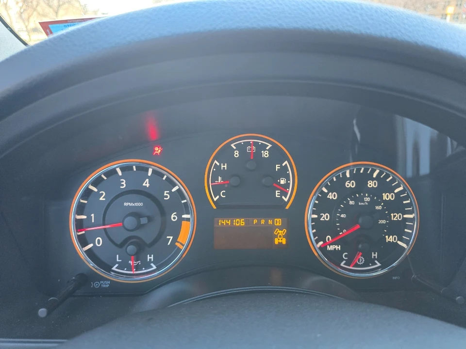 2012 Nissan Armada - Image 20 of 20