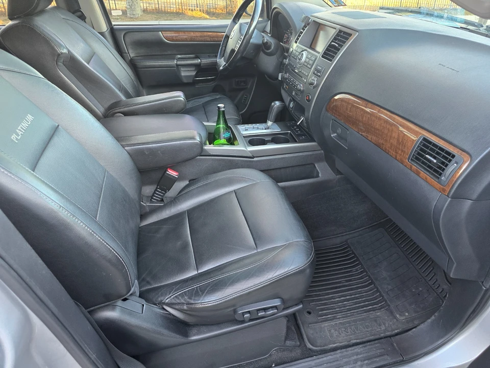 2012 Nissan Armada - Image 19 of 20