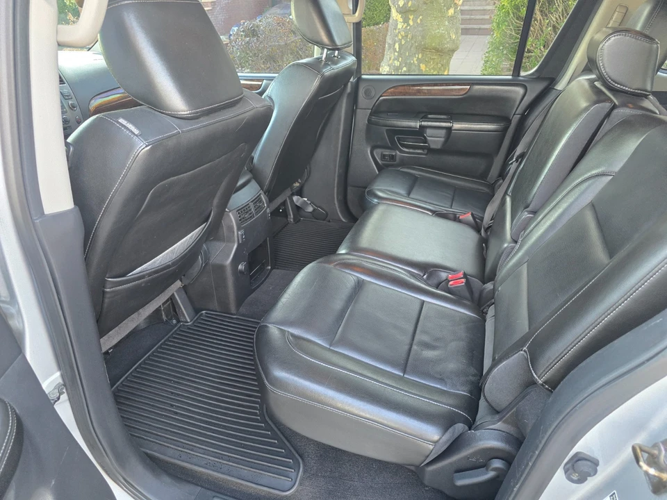 2012 Nissan Armada - Image 17 of 20